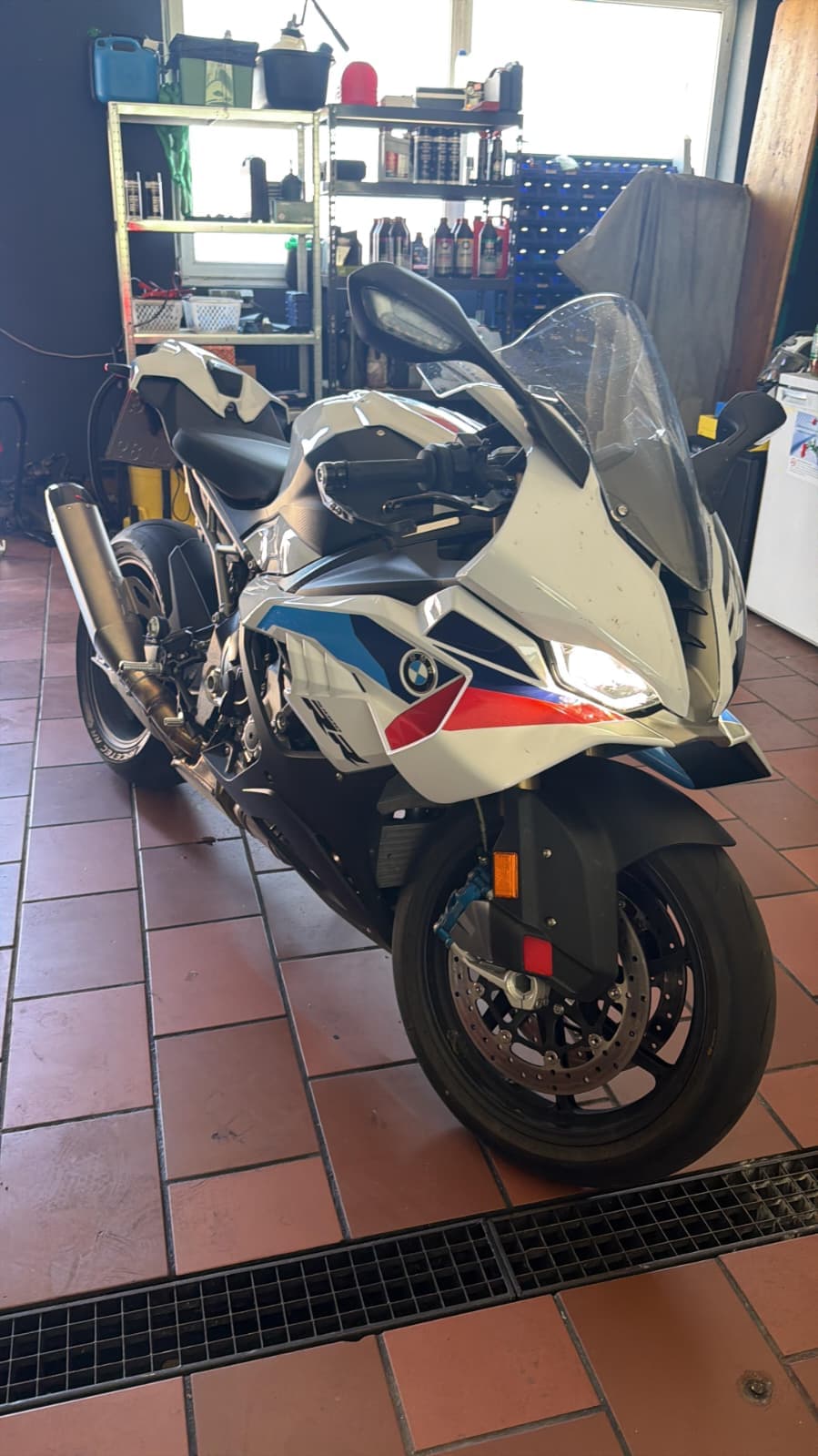 Stage 1 Motorrad